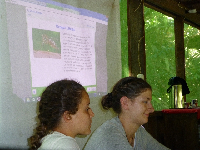 McGill University students teach about Dengue to health workers